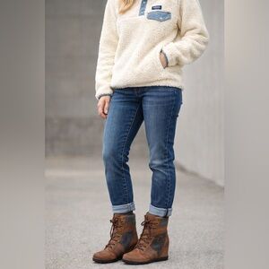 Sorel Joan of Arctic Style Leather & Wool Wedge Lace-Up Boots Size 8